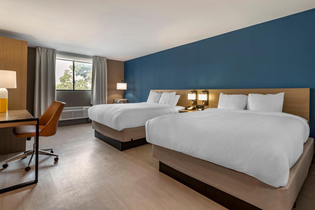 Comfort Inn Philadelphia International Airport West Chester Exteriör bild