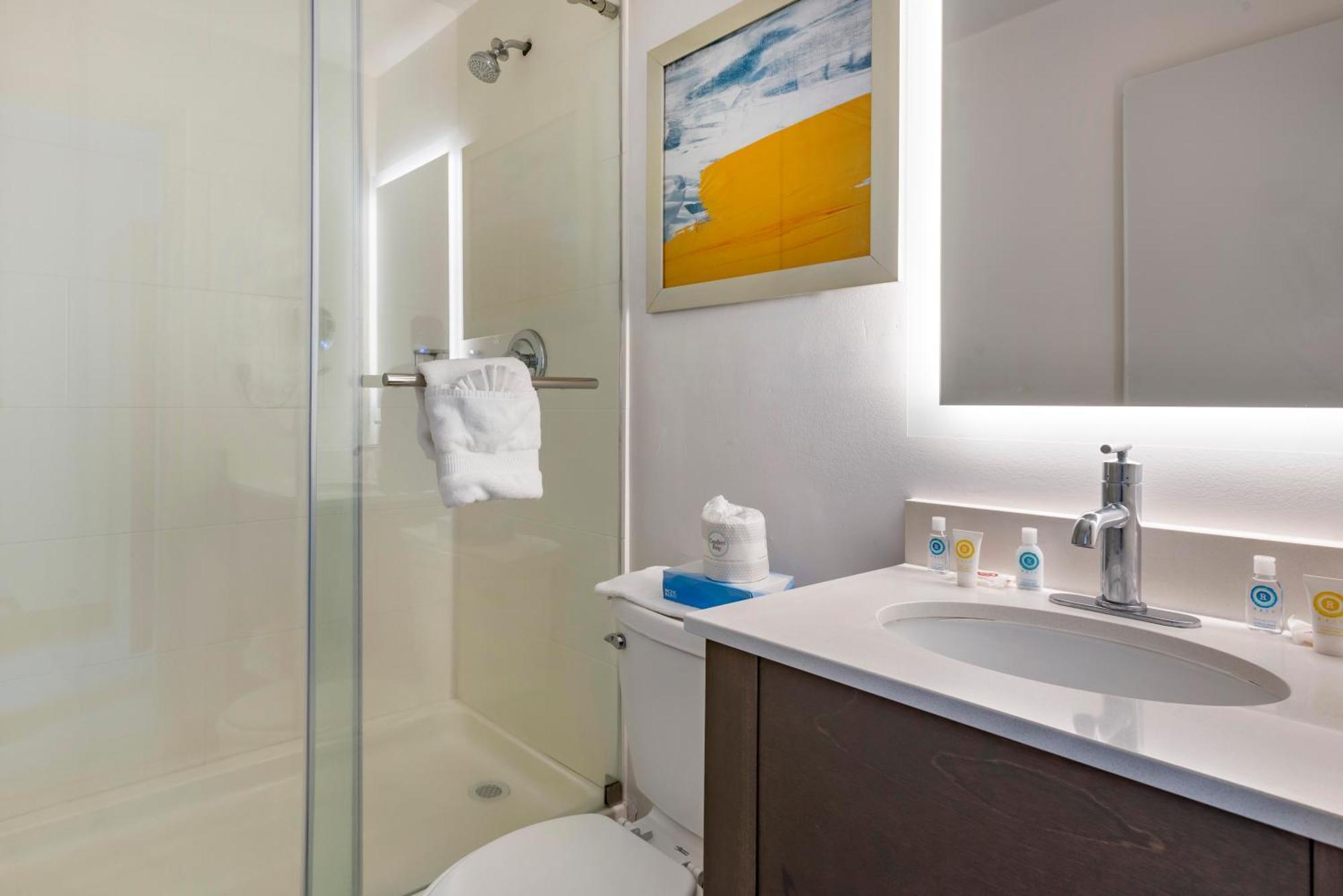 Comfort Inn Philadelphia International Airport West Chester Exteriör bild