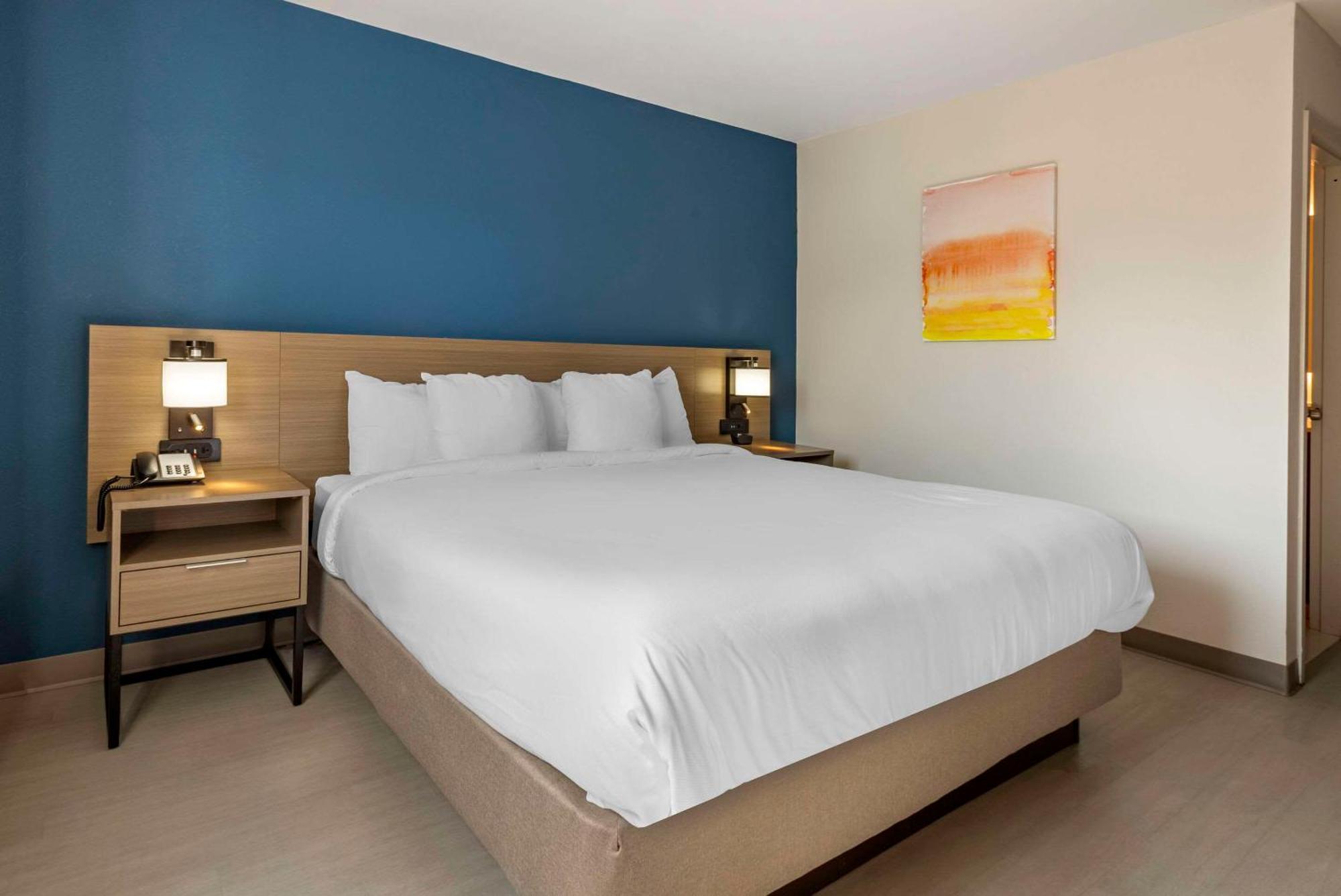 Comfort Inn Philadelphia International Airport West Chester Exteriör bild